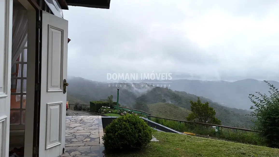 Foto 4 de Casa de Condomínio com 3 quartos à venda, 89m2 em Campos Do Jordao - SP