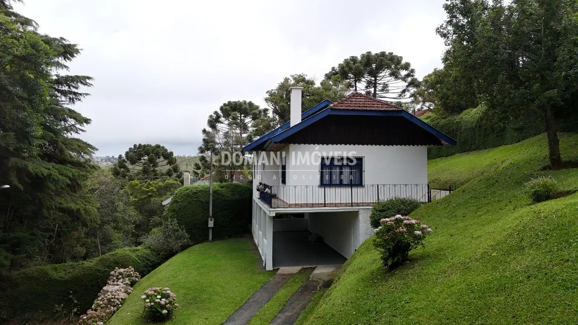 Foto 6 de Casa de Condomínio com 2 quartos à venda, 97m2 em Campos Do Jordao - SP