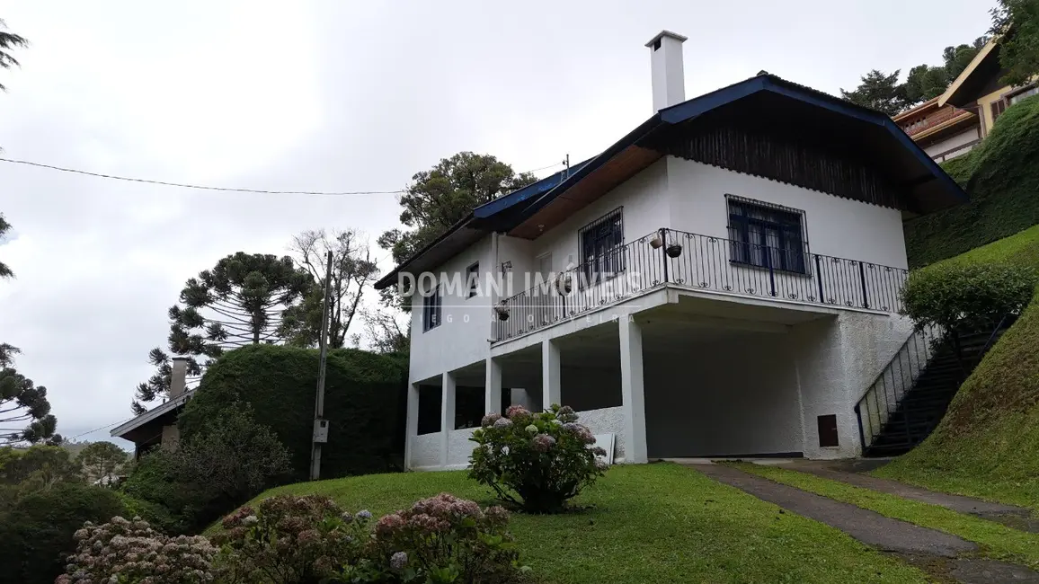 Foto 5 de Casa de Condomínio com 2 quartos à venda, 97m2 em Campos Do Jordao - SP
