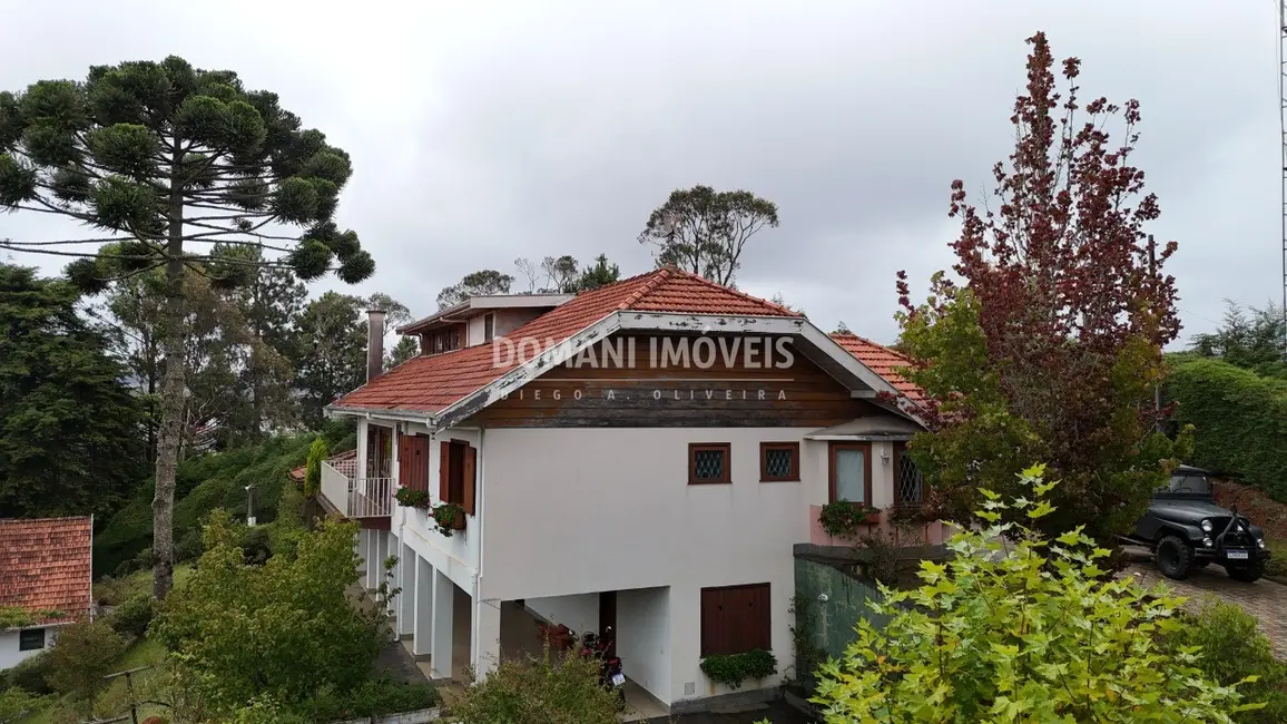Foto 4 de Casa de Condomínio com 5 quartos à venda, 165m2 em Campos Do Jordao - SP