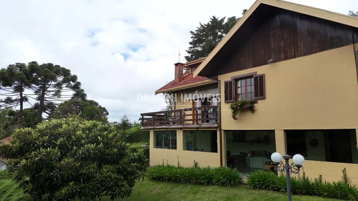 Foto 7 de Casa de Condomínio com 4 quartos à venda, 121m2 em Campos Do Jordao - SP