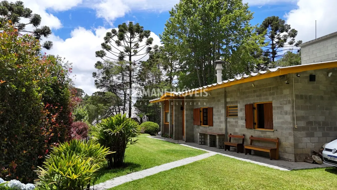 Foto 5 de Casa com 4 quartos à venda, 190m2 em Campos Do Jordao - SP