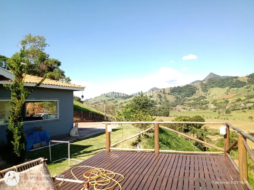 Foto 5 de Sítio / Rancho com 4 quartos à venda, 230m2 em Pirangucu - MG