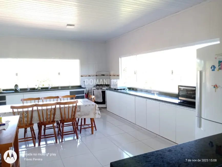 Foto 8 de Sítio / Rancho com 4 quartos à venda, 230m2 em Pirangucu - MG