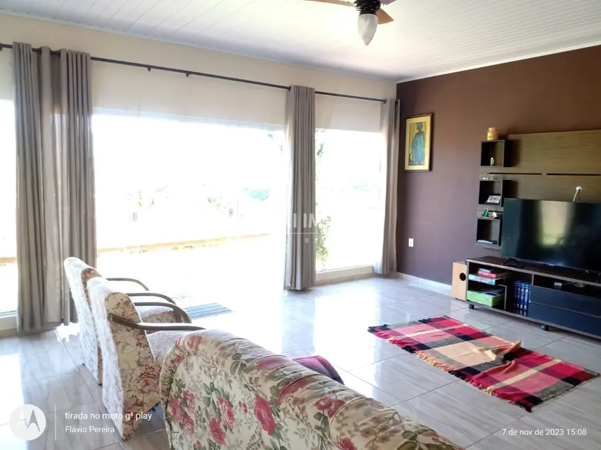 Foto 7 de Sítio / Rancho com 4 quartos à venda, 230m2 em Pirangucu - MG