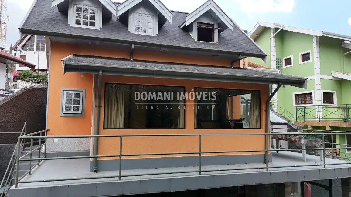 Foto 6 de Casa com 2 quartos à venda, 215m2 em Campos Do Jordao - SP