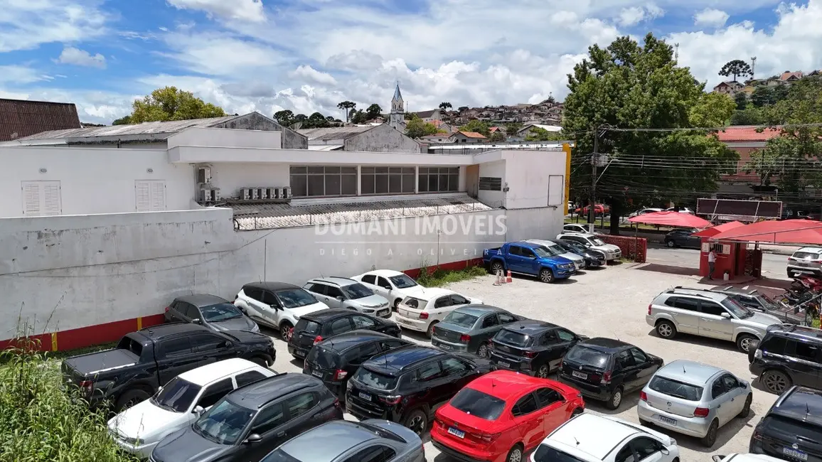 Foto 3 de Sala Comercial à venda em Campos Do Jordao - SP