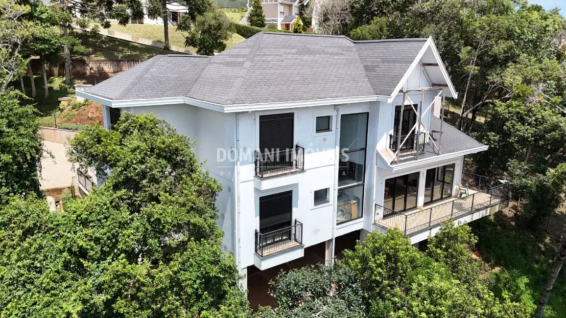 Foto 7 de Casa de Condomínio com 4 quartos à venda, 400m2 em Campos Do Jordao - SP