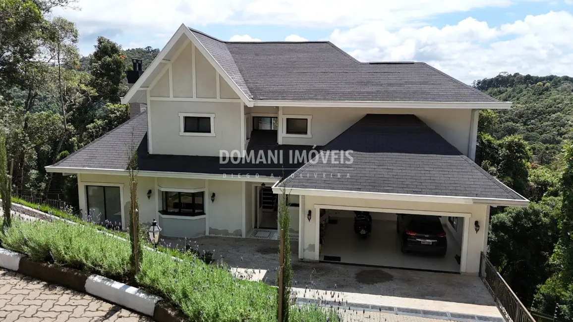 Foto 1 de Casa de Condomínio com 4 quartos à venda, 400m2 em Campos Do Jordao - SP