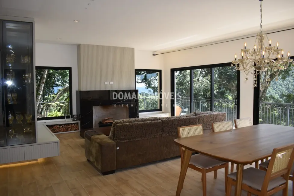 Foto 9 de Casa de Condomínio com 4 quartos à venda, 400m2 em Campos Do Jordao - SP