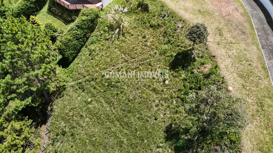 Foto 3 de Terreno / Lote à venda, 908m2 em Campos Do Jordao - SP