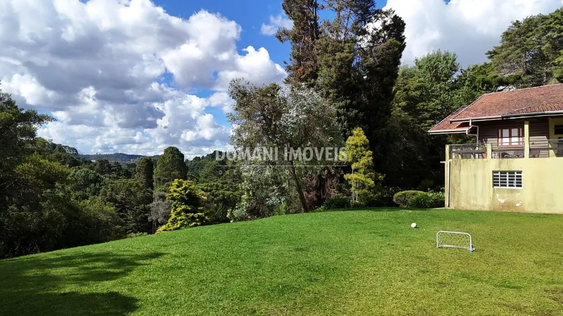 Foto 4 de Casa com 7 quartos à venda, 479m2 em Campos Do Jordao - SP