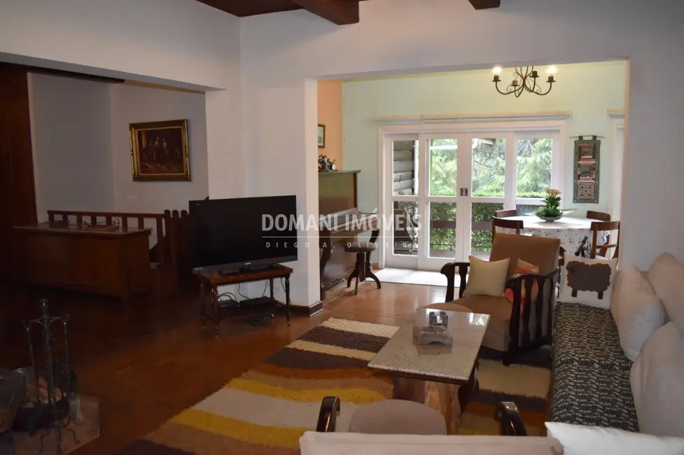 Foto 8 de Casa com 7 quartos à venda, 479m2 em Campos Do Jordao - SP