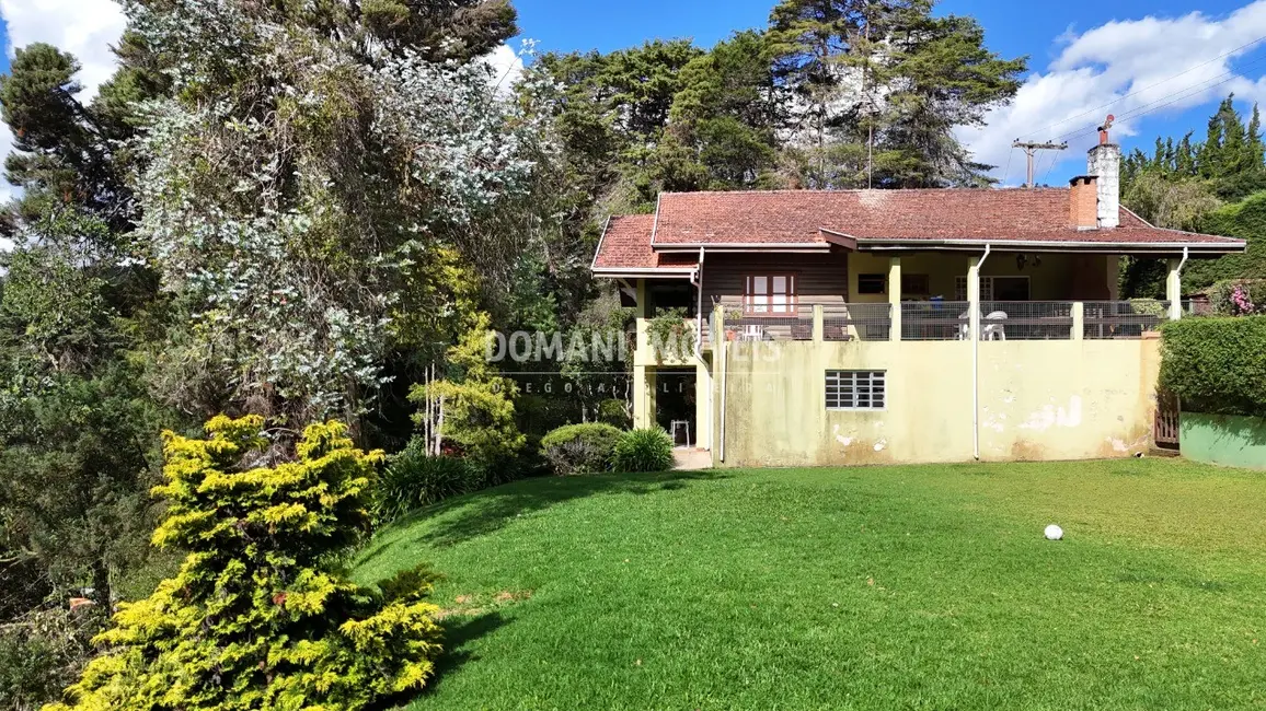 Foto 2 de Casa com 7 quartos à venda, 479m2 em Campos Do Jordao - SP