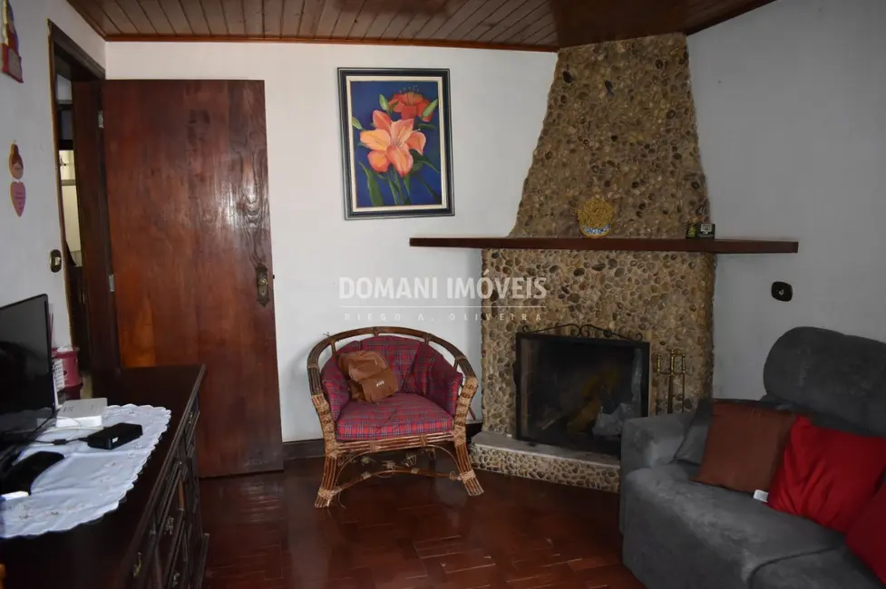 Foto 5 de Casa com 3 quartos à venda, 118m2 em Campos Do Jordao - SP