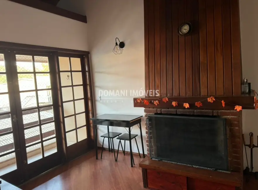 Apartamento com 3 quartos para alugar, 90m2 em Campos Do Jordao - SP - imagem 5 Foto 5 de Apartamento com 3 quartos para alugar, 90m2 em Campos Do Jordao - SP