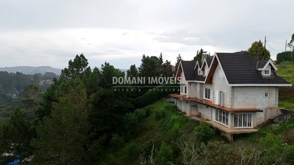 Foto 1 de Casa com 4 quartos à venda, 550m2 em Campos Do Jordao - SP