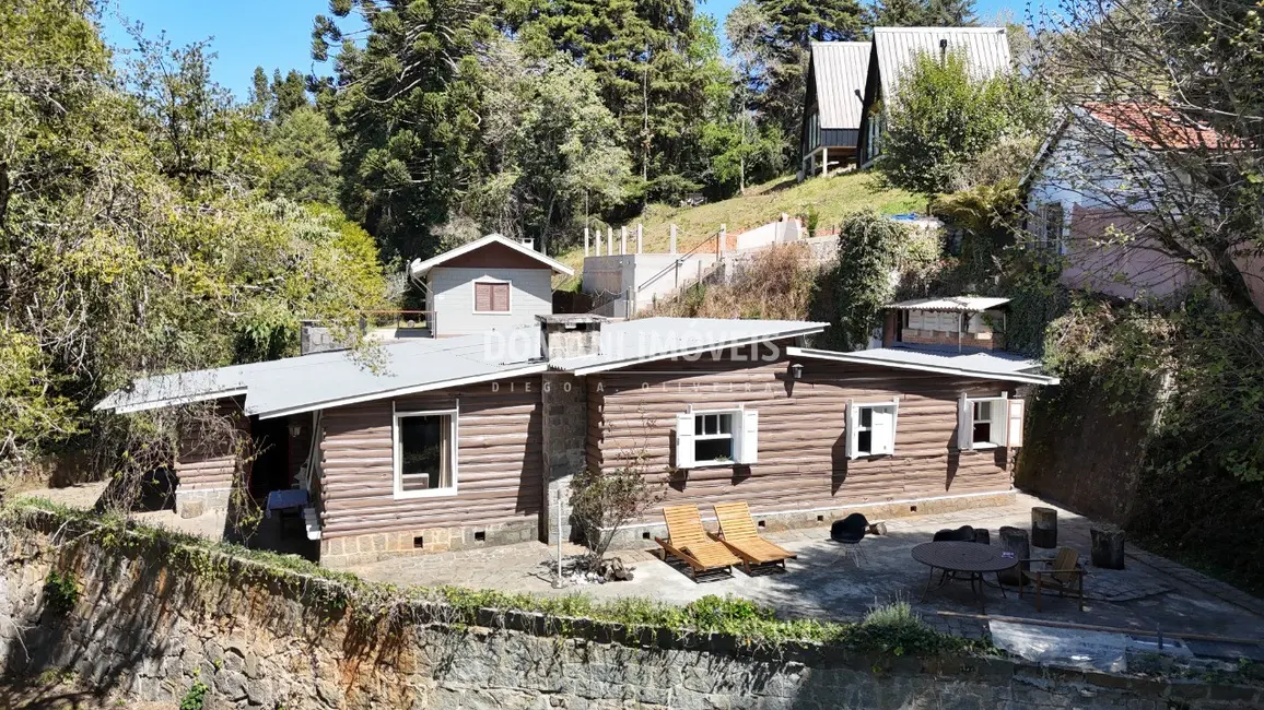 Foto 5 de Casa com 5 quartos à venda, 170m2 em Campos Do Jordao - SP