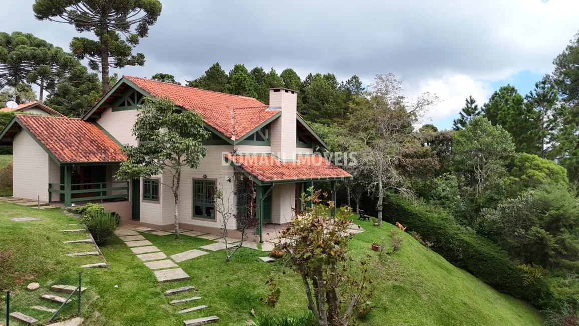 Foto 4 de Casa de Condomínio com 2 quartos à venda, 154m2 em Campos Do Jordao - SP