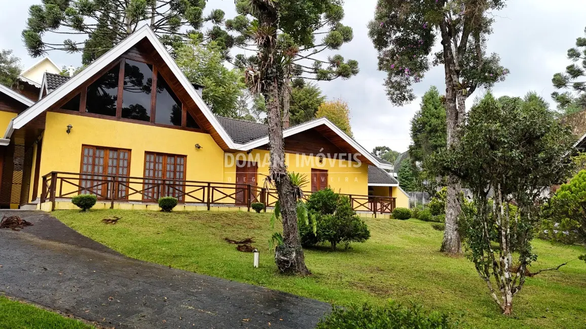 Foto 7 de Casa com 3 quartos à venda, 185m2 em Campos Do Jordao - SP