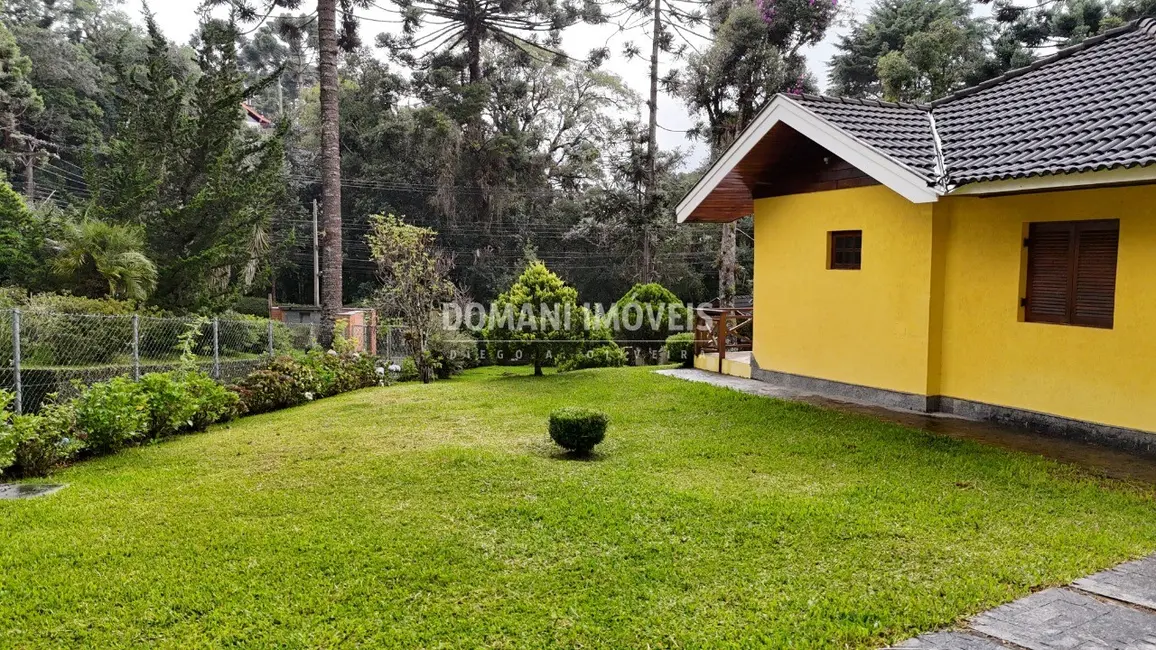 Foto 5 de Casa com 3 quartos à venda, 185m2 em Campos Do Jordao - SP