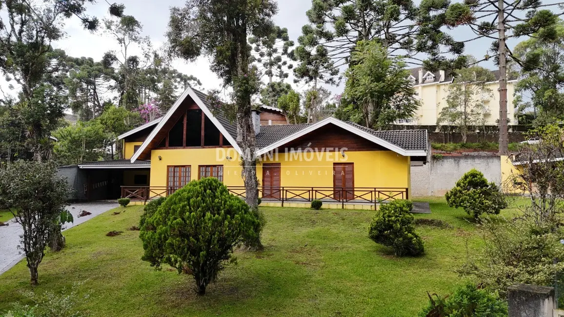 Foto 4 de Casa com 3 quartos à venda, 185m2 em Campos Do Jordao - SP