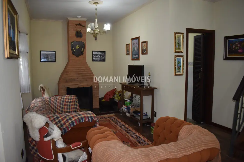 Casa de Condomínio com 3 quartos à venda, 224m2 em Campos Do Jordao - SP - imagem 7 Foto 7 de Casa de Condomínio com 3 quartos à venda, 224m2 em Campos Do Jordao - SP