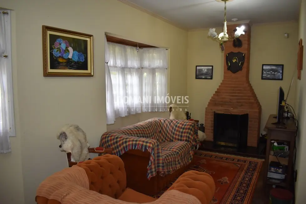 Foto 6 de Casa de Condomínio com 3 quartos à venda, 224m2 em Campos Do Jordao - SP