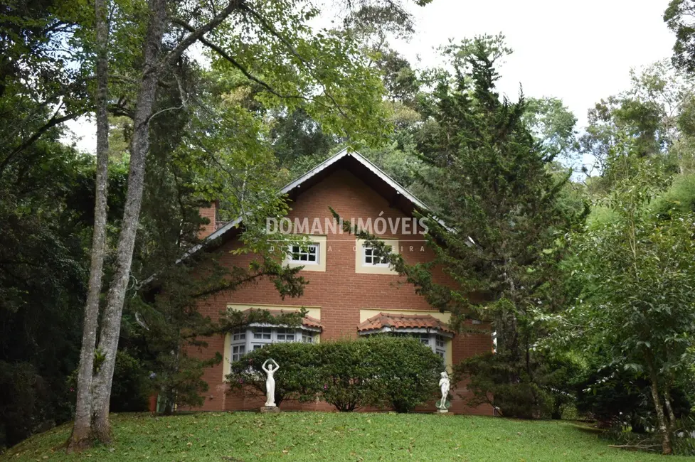 Foto 2 de Casa de Condomínio com 3 quartos à venda, 224m2 em Campos Do Jordao - SP