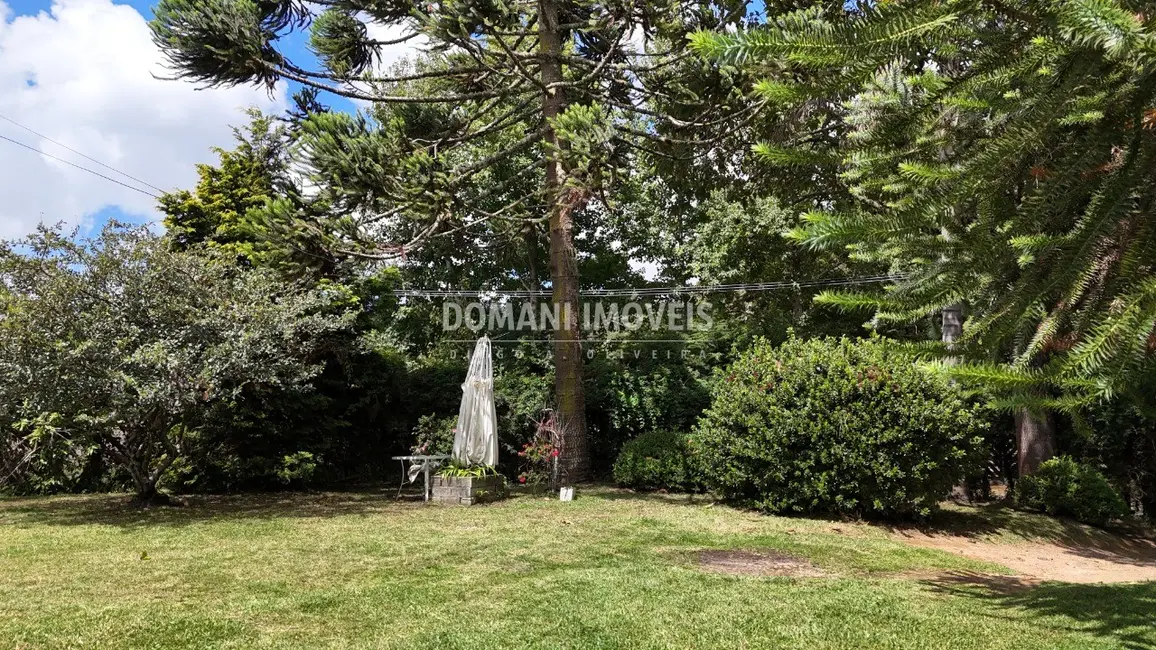 Foto 7 de Casa com 3 quartos à venda, 222m2 em Campos Do Jordao - SP