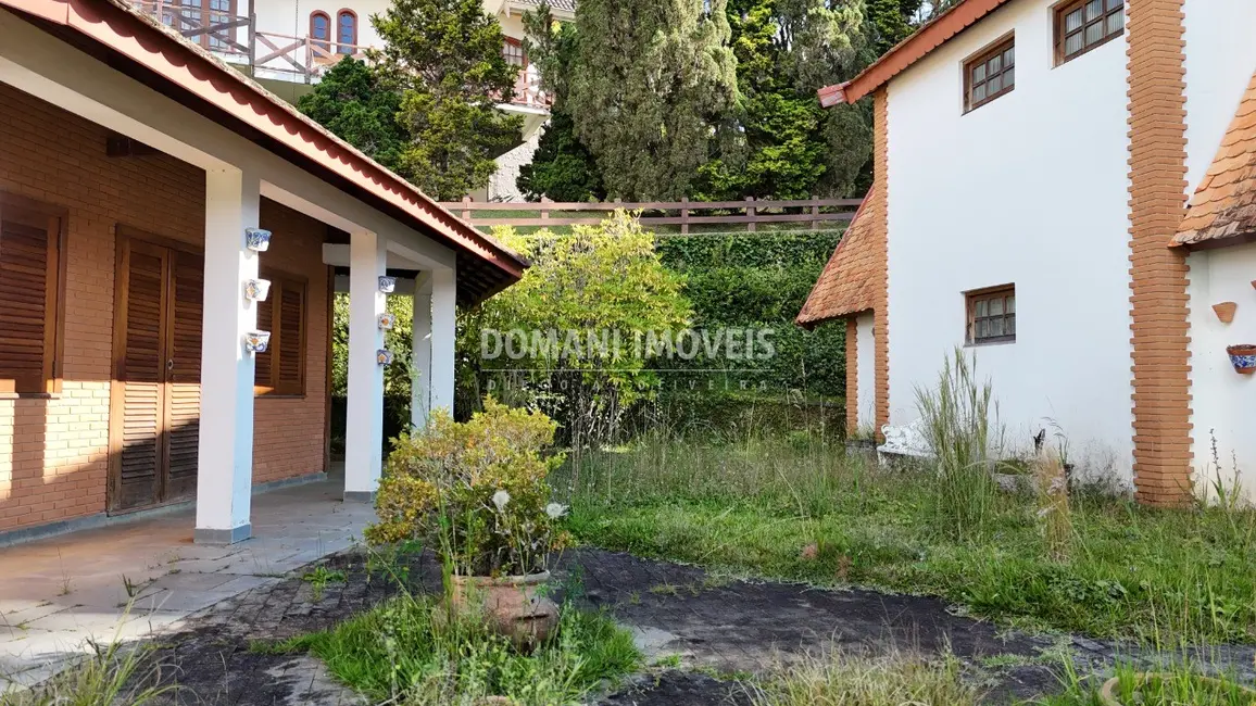 Foto 6 de Casa de Condomínio com 5 quartos à venda, 288m2 em Campos Do Jordao - SP