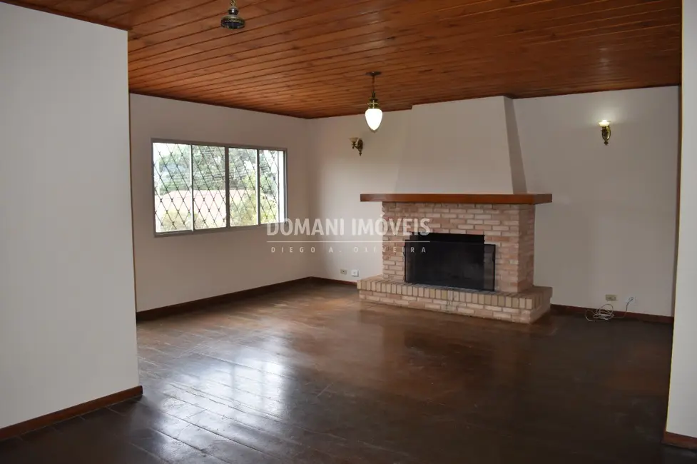 Foto 8 de Casa com 3 quartos à venda e para alugar, 235m2 em Campos Do Jordao - SP