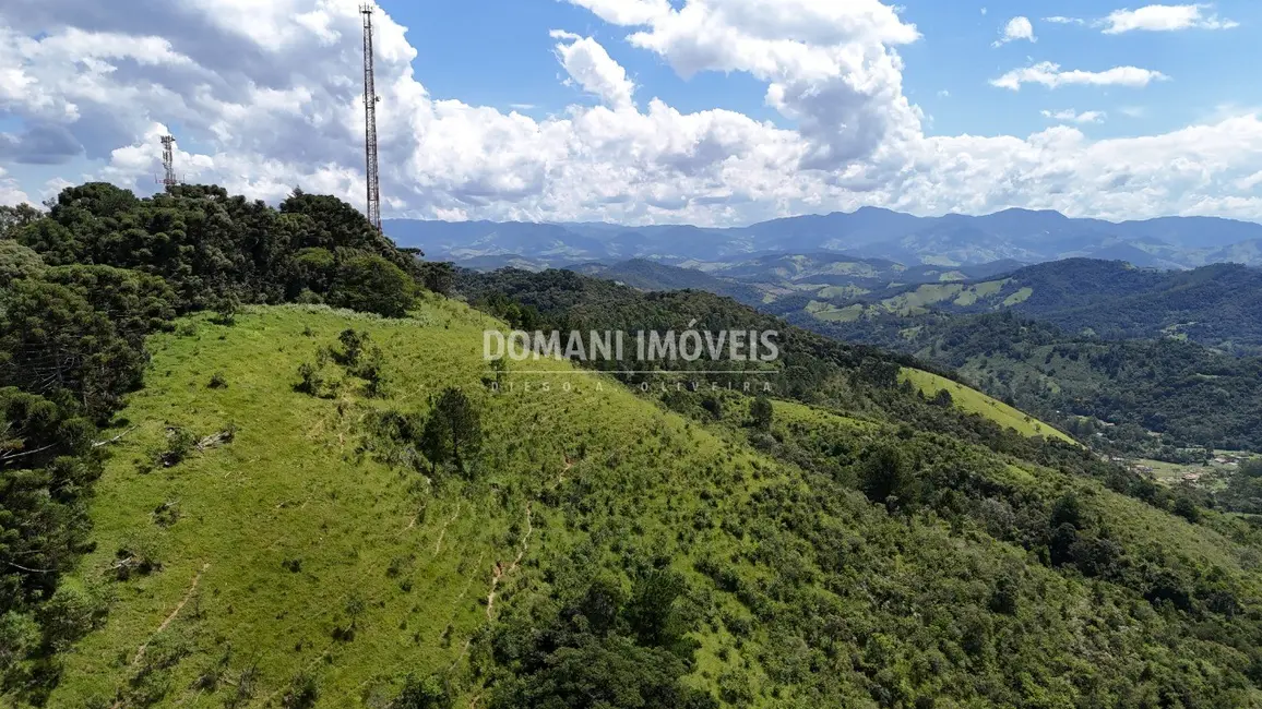 Foto 2 de Terreno / Lote à venda em Campos Do Jordao - SP