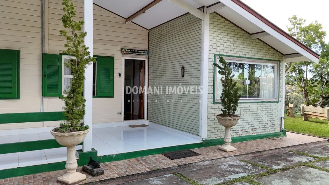 Foto 6 de Casa com 3 quartos à venda, 242m2 em Campos Do Jordao - SP