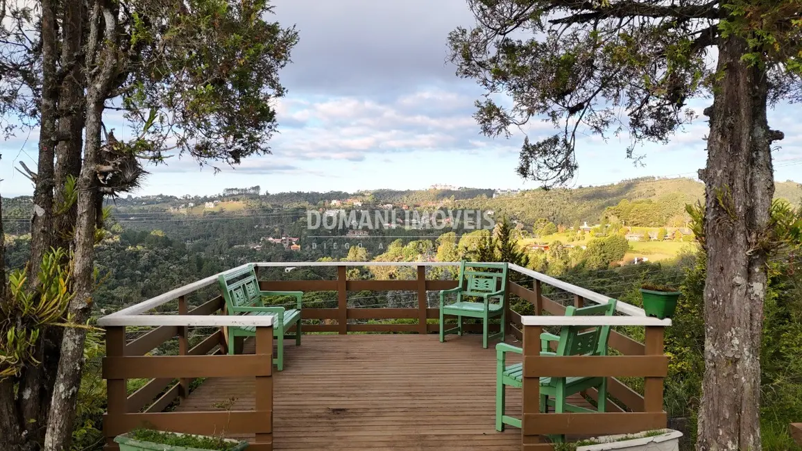Foto 4 de Casa com 3 quartos à venda, 242m2 em Campos Do Jordao - SP