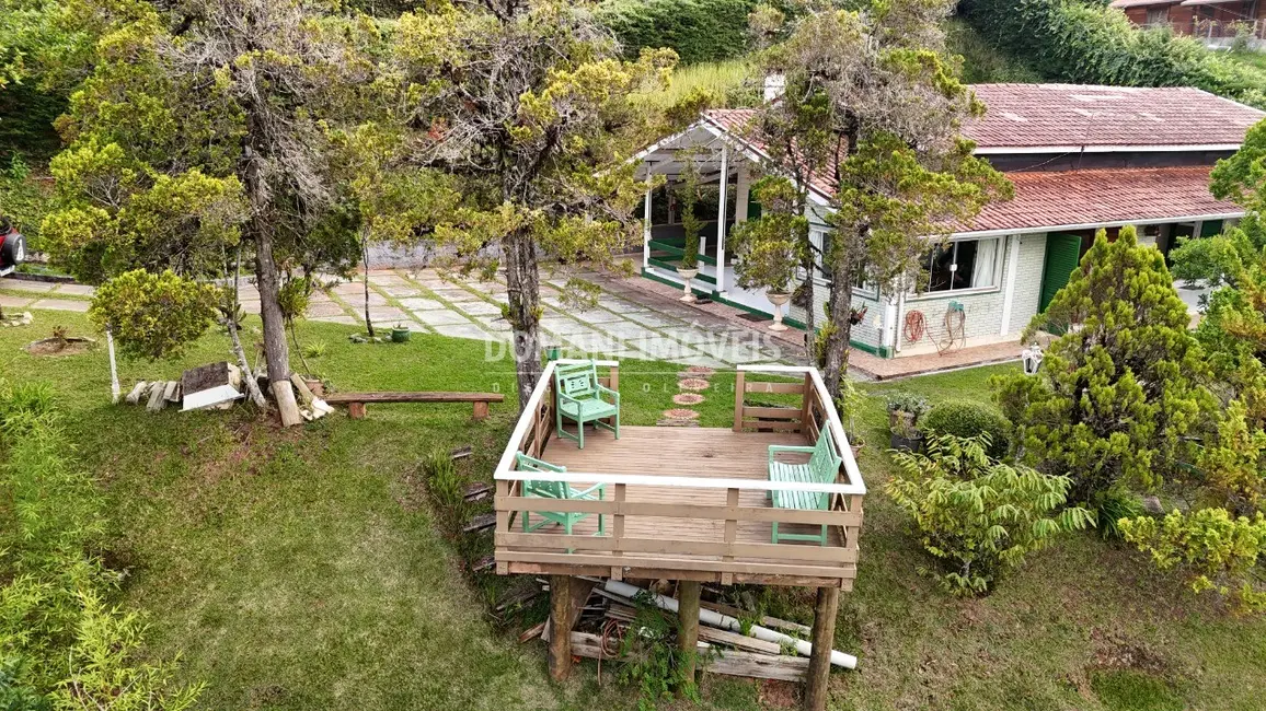 Foto 5 de Casa com 3 quartos à venda, 242m2 em Campos Do Jordao - SP