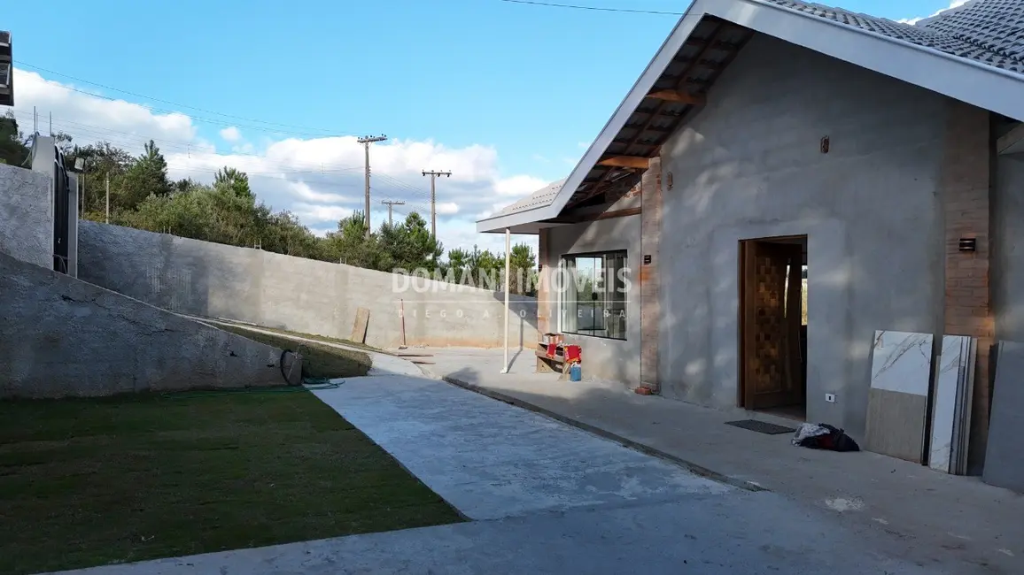 Casa com 3 quartos à venda, 280m2 em Campos Do Jordao - SP - imagem 6 Foto 6 de Casa com 3 quartos à venda, 280m2 em Campos Do Jordao - SP