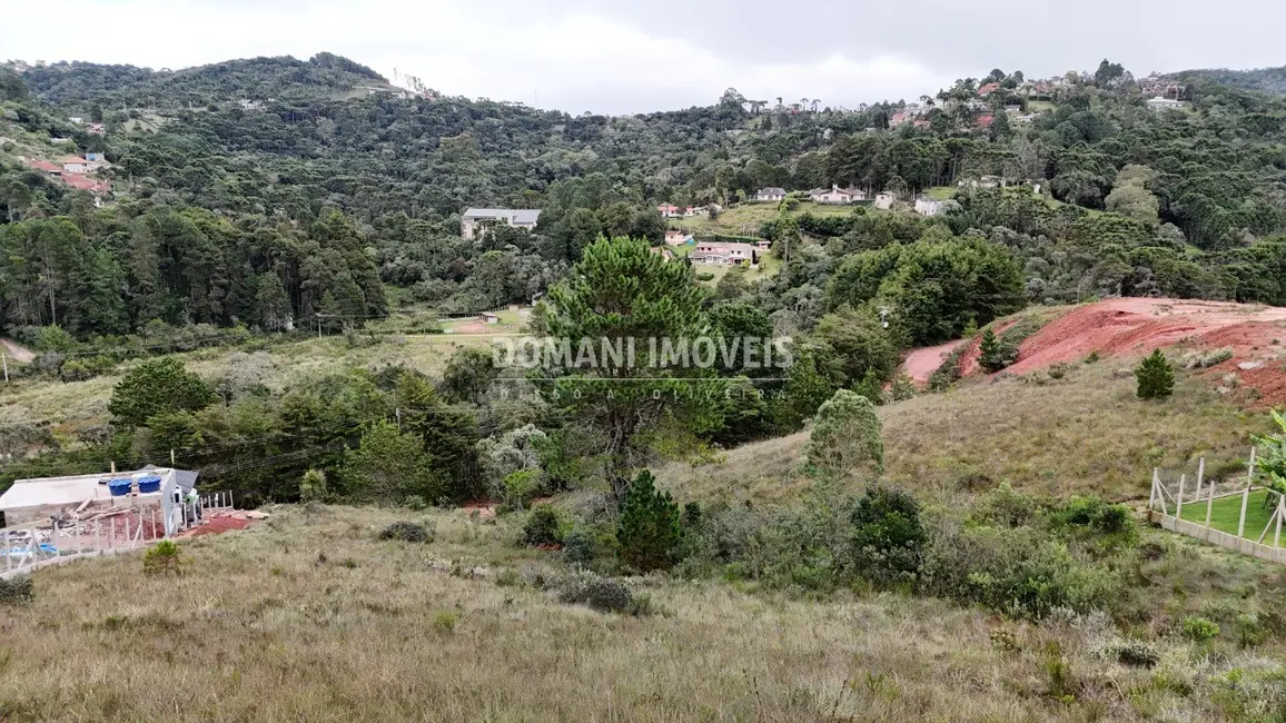 Foto 1 de Terreno / Lote à venda, 1650m2 em Campos Do Jordao - SP
