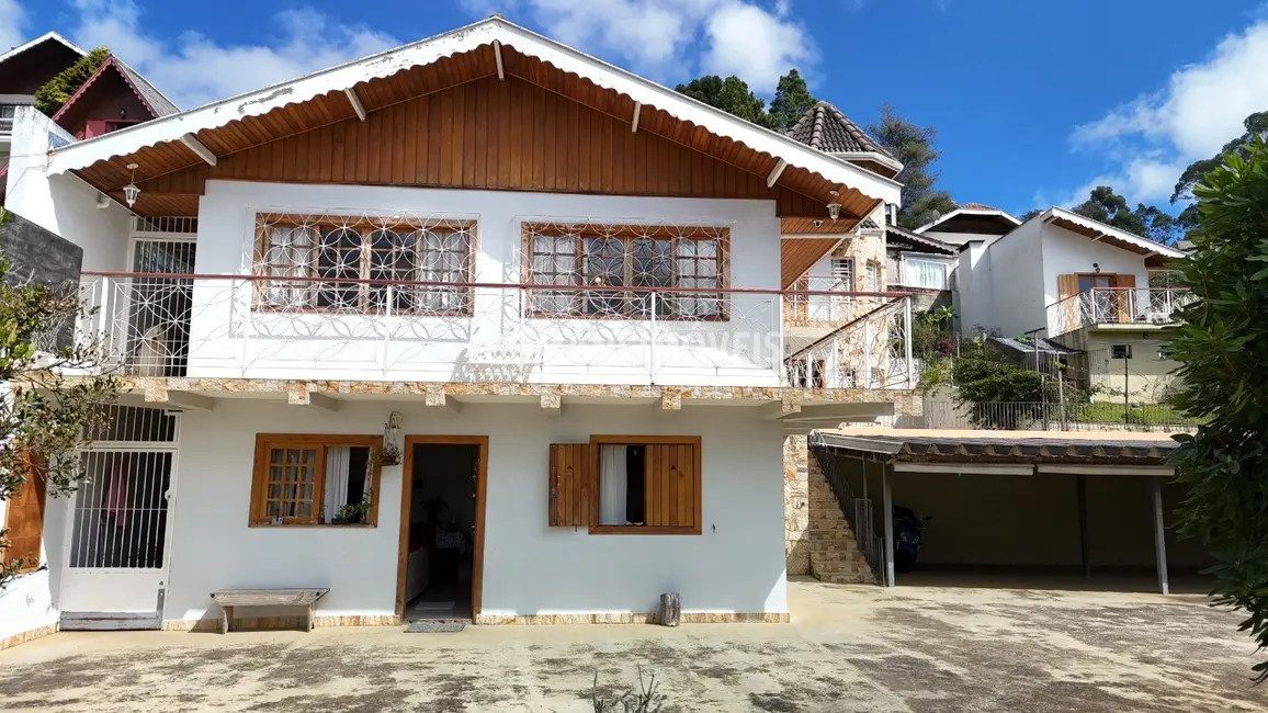 Foto 6 de Casa com 4 quartos à venda, 349m2 em Campos Do Jordao - SP