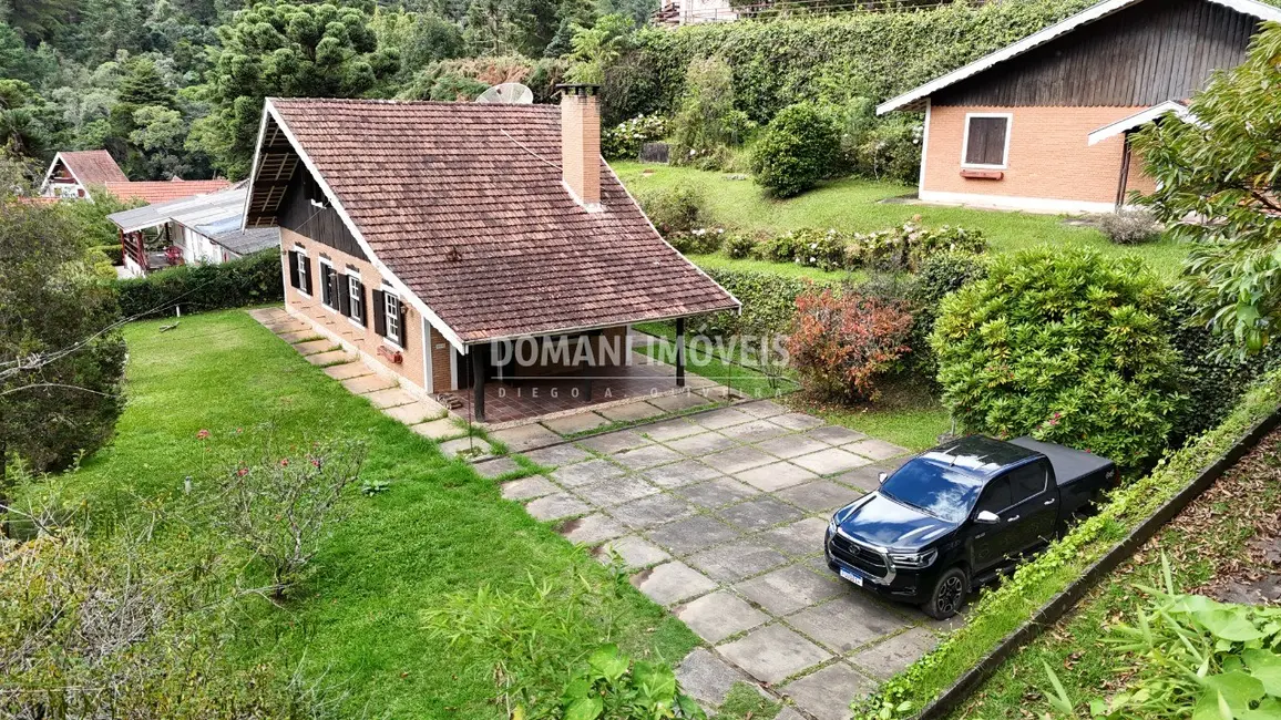 Foto 7 de Casa com 3 quartos à venda, 223m2 em Campos Do Jordao - SP