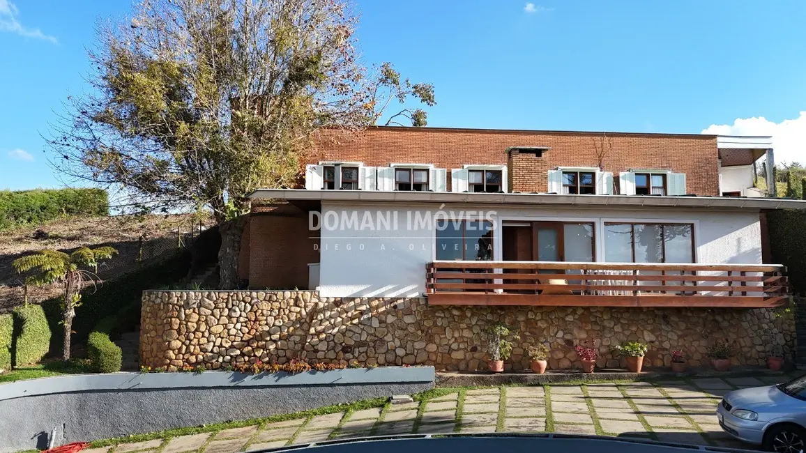 Foto 5 de Casa com 5 quartos à venda, 305m2 em Campos Do Jordao - SP