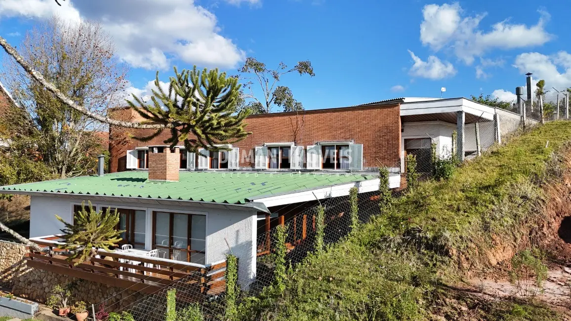 Foto 6 de Casa com 5 quartos à venda, 305m2 em Campos Do Jordao - SP