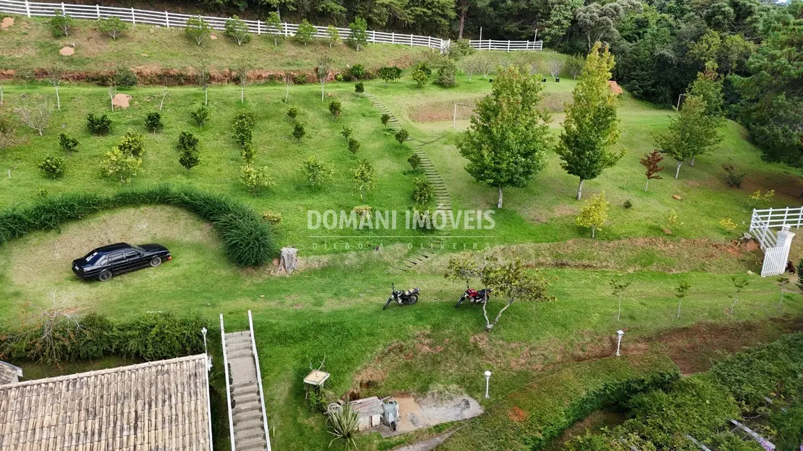 Foto 2 de Terreno / Lote à venda, 1180m2 em Campos Do Jordao - SP