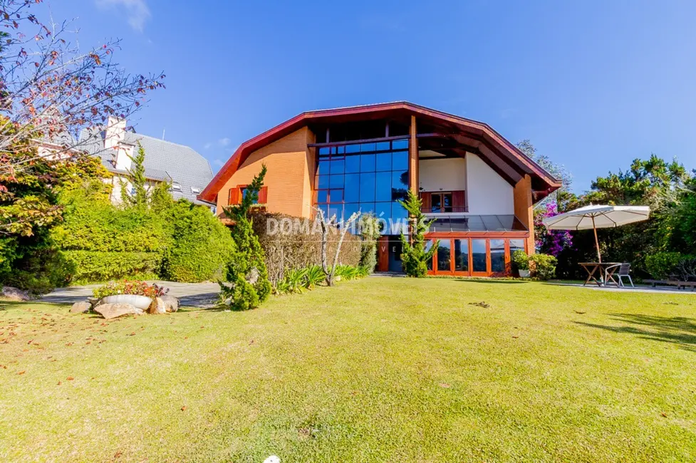 Foto 1 de Casa de Condomínio com 5 quartos à venda, 600m2 em Campos Do Jordao - SP