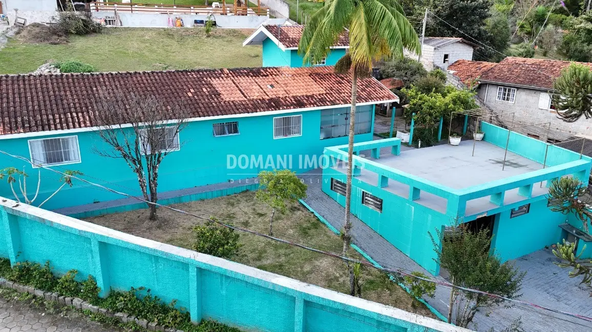 Foto 4 de Casa com 3 quartos à venda, 198m2 em Sao Bento Do Sapucai - SP