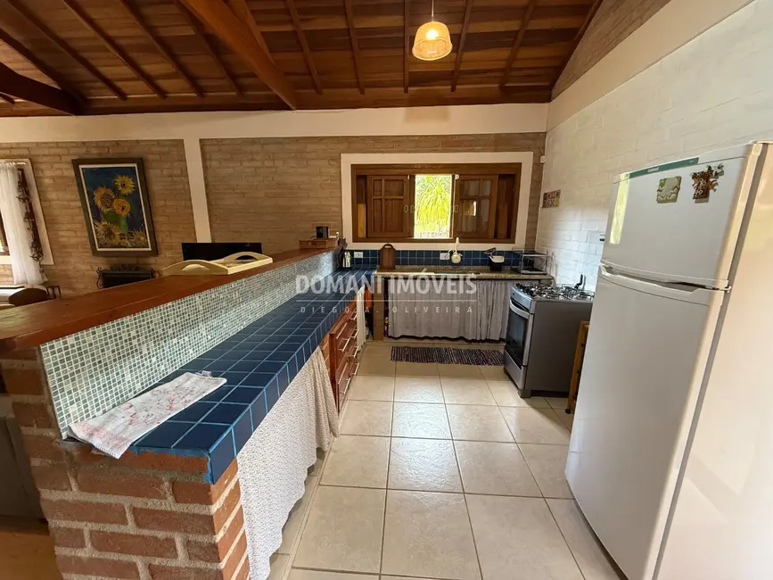 Casa de Condomínio com 3 quartos à venda, 175m2 em Santo Antonio Do Pinhal - SP - imagem 9 Foto 9 de Casa de Condomínio com 3 quartos à venda, 175m2 em Santo Antonio Do Pinhal - SP