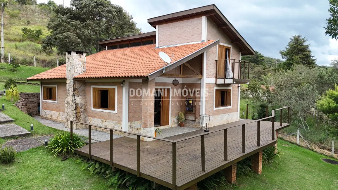 Foto 1 de Casa de Condomínio com 3 quartos à venda, 175m2 em Santo Antonio Do Pinhal - SP