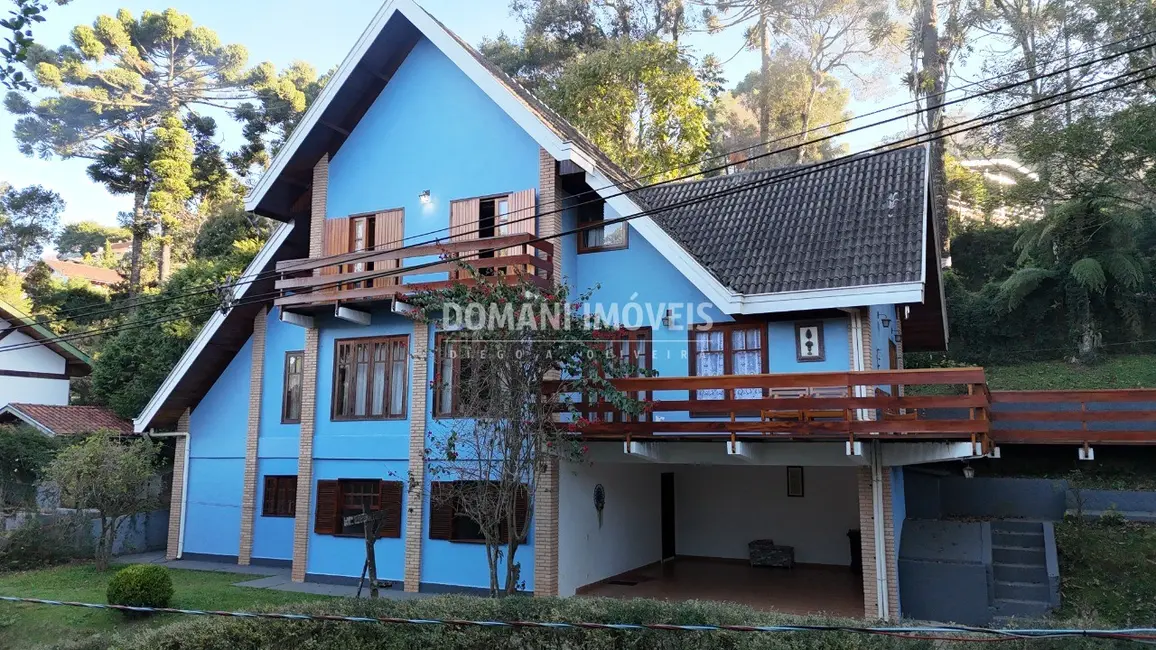 Foto 1 de Casa com 2 quartos à venda, 214m2 em Campos Do Jordao - SP