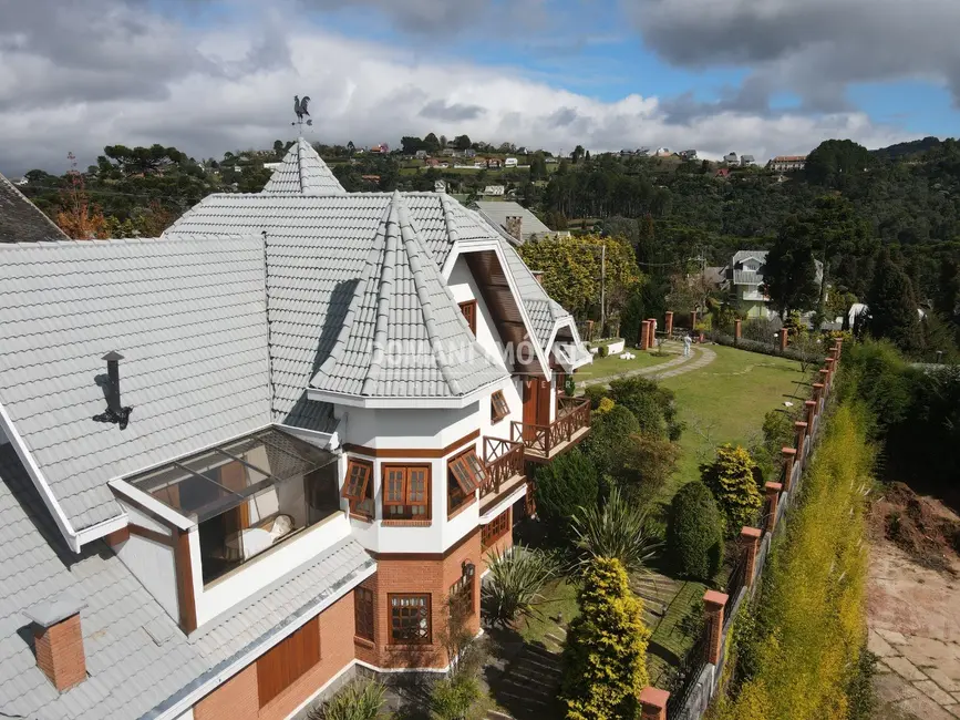 Foto 4 de Casa de Condomínio com 6 quartos à venda, 858m2 em Campos Do Jordao - SP