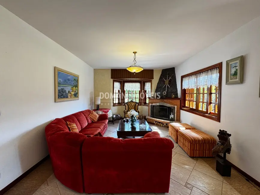 Foto 8 de Casa de Condomínio com 6 quartos à venda, 858m2 em Campos Do Jordao - SP